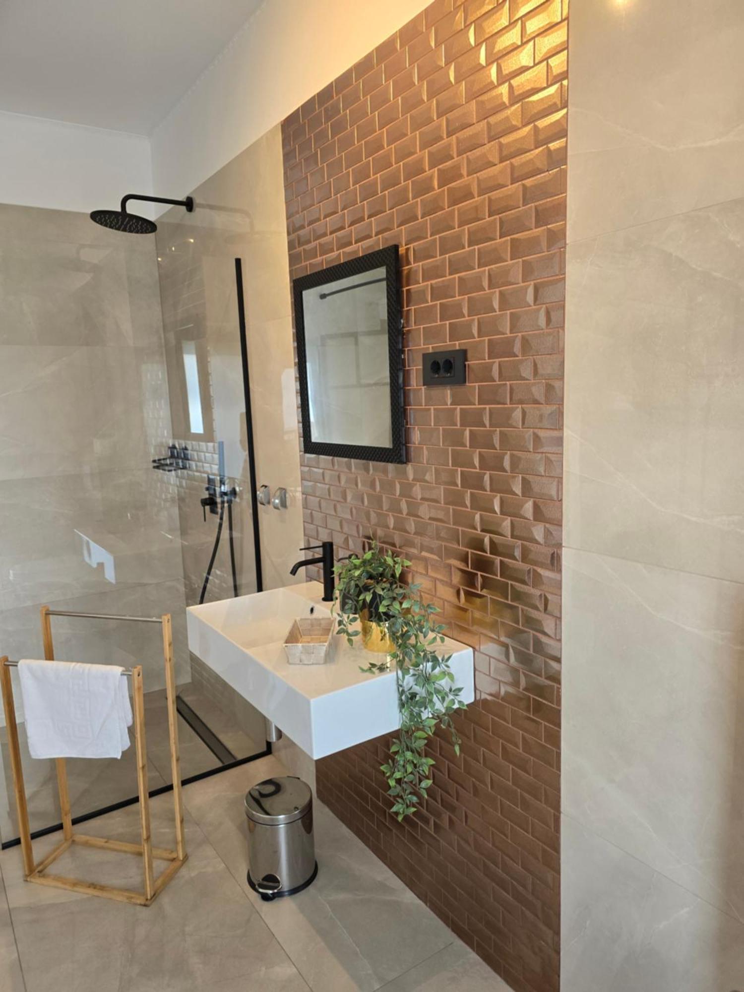 Villa Adriatic, Apartment Rebecca With Heated Swimming Pool, Sew View, Childrens Playground Icici Luaran gambar